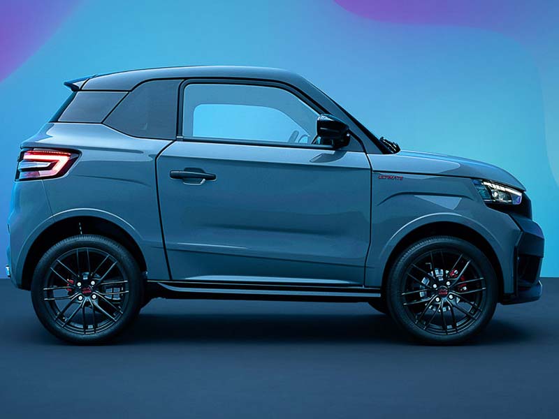 Ligier JS50 Seitenansicht